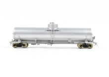 Load image into Gallery viewer, HO Brass PSC - Precision Scale Co. 16,000 Gallon Tank Car Factory Painted Silver
