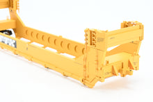 Load image into Gallery viewer, O Scale Atlas "O" Various Roads TTX - Trailer Train Gunderson Stack Car 5-Unit Set FP No. 63252