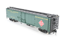Load image into Gallery viewer, O Brass PSC - Precision Scale Co. REA - Railway Express Agency 50' Ice Reefer Factory Painted No. 7802