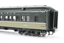 Load image into Gallery viewer, HO Brass W&R Enterprises NP - Northern Pacific HW Deluxe Coach Nos. 1370-1379 Factory Painted Lowey No. 1373