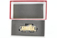 Load image into Gallery viewer, HO Brass Westside Model Co. PRR - Pennsylvania Railroad N6b Caboose REBOXX