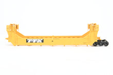 Load image into Gallery viewer, O Scale Atlas "O" Various Roads TTX - Trailer Train Gunderson Stack Car 5-Unit Set FP No. 63252