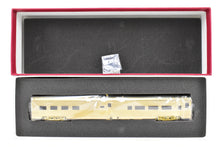 Load image into Gallery viewer, HO Brass The Palace Car Company GN - Great Northern Diner/Coach "International" Streamliner #1145/1146