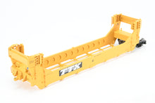 Load image into Gallery viewer, O Scale Atlas "O" Various Roads TTX - Trailer Train Gunderson Stack Car 5-Unit Set FP No. 63252