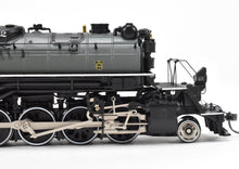 Load image into Gallery viewer, HO MTH - Mike's Train House DM&IR - Duluth, Missabe and Iron Range 2-8-8-4 "Yellowstone" with Proto-Sounds 3