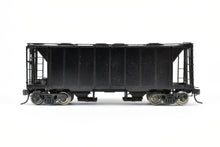 Load image into Gallery viewer, HO Brass Sunset Models or ACF Models Various Roads AC&F 70-Ton Covered Hopper FP Black Unlettered