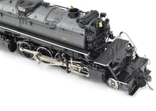 Load image into Gallery viewer, HO MTH - Mike's Train House DM&IR - Duluth, Missabe and Iron Range 2-8-8-4 "Yellowstone" with Proto-Sounds 3