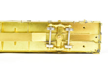 Load image into Gallery viewer, HO Brass OMI - Overland Models, Inc. SP - Southern Pacific Auto Rack Tri-Level w/ Mesh End Doors No. 517006