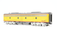 Load image into Gallery viewer, O Brass OMI - Overland Models, Inc. MILW - Milwaukee Road EMD E8/9B w/o Port Holes Custom Painted No. 204B NO BOX