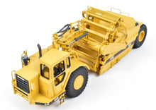 Load image into Gallery viewer, HO Brass CON CCM Models Caterpillar 633E Scraper Factory Painted - Yellow