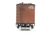 Load image into Gallery viewer, O Brass PSC - Precision Scale Co. PFE - Pacific Fruit Express 40’ R-30-12-9 Wood Refrigerator Car FP URTC 93185 Miller High Life Beer