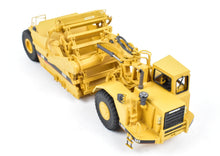 Load image into Gallery viewer, HO Brass CON CCM Models Caterpillar 633E Scraper Factory Painted - Yellow