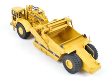 Load image into Gallery viewer, HO Brass CON CCM Models Caterpillar 633E Scraper Factory Painted - Yellow