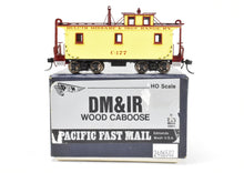 Load image into Gallery viewer, HO Brass PFM - SKI DM&IR - Duluth Missabe & Iron Range Wood Caboose FP #C-177