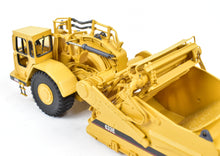 Load image into Gallery viewer, HO Brass CON CCM Models Caterpillar 633E Scraper Factory Painted - Yellow