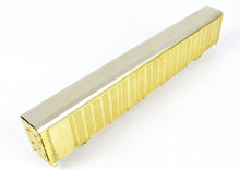 Load image into Gallery viewer, HO Brass OMI - Overland Models, Inc. Various Roads Safe-T-Pack Auto Rack, Tri-Level With Closed Top and Youngstown Tri-Fold Doors ATSF, FEC, N&W, and WP