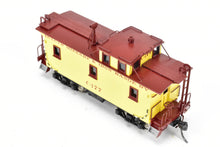 Load image into Gallery viewer, HO Brass PFM - SKI DM&IR - Duluth Missabe & Iron Range Wood Caboose FP #C-177