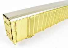 Load image into Gallery viewer, HO Brass OMI - Overland Models, Inc. Various Roads Safe-T-Pack Auto Rack, Tri-Level With Closed Top and Youngstown Tri-Fold Doors ATSF, FEC, N&W, and WP