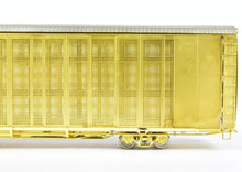 Load image into Gallery viewer, HO Brass OMI - Overland Models, Inc. Various Roads Safe-T-Pack Auto Rack, Tri-Level With Closed Top and Youngstown Tri-Fold Doors ATSF, FEC, N&W, and WP