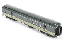 Load image into Gallery viewer, HO Brass W&R Enterprises NP - Northern Pacific Mail & Express Car Factory Painted Loewy No. 1447