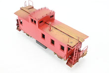 Load image into Gallery viewer, HO Brass OMI - Overland Models, Inc. GN - Great Northern 30' Plywood Sheath Caboose PARTIAL PAINT