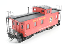 Load image into Gallery viewer, O Brass CON OMI - Overland Models, Inc. GN - Great Northern 30' Wood Sides Caboose Custom Painted No. X206