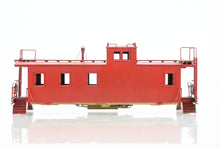 Load image into Gallery viewer, HO Brass OMI - Overland Models, Inc. GN - Great Northern 30' Wood Sided Caboose PARITAL PAINT AS-IS