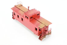 Load image into Gallery viewer, HO Brass OMI - Overland Models, Inc. GN - Great Northern 30' Wood Sided Caboose PARITAL PAINT AS-IS