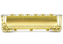 Load image into Gallery viewer, HO Brass OMI - Overland Models, Inc. CB&Q - Burlington Route ACF Cylindrical Covered Hopper