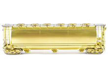 Load image into Gallery viewer, HO Brass OMI - Overland Models, Inc. CB&Q - Burlington Route ACF Cylindrical Covered Hopper