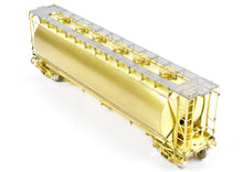 Load image into Gallery viewer, HO Brass OMI - Overland Models, Inc. CB&Q - Burlington Route ACF Cylindrical Covered Hopper