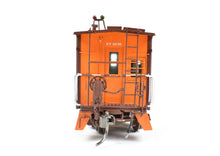 Load image into Gallery viewer, HO Brass CIL - Challenger Imports SP - Southern Pacific Class C-30-4 Caboose FP No. 1239