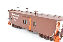 Load image into Gallery viewer, HO Brass CIL - Challenger Imports SP - Southern Pacific Class C-30-4 Caboose FP No. 1239