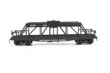 Load image into Gallery viewer, HO Brass W&R Enterprises NP - Northern Pacific MOW Boom Car Factory Painted No. 203694