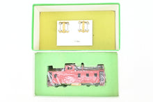 Load image into Gallery viewer, HO Brass OMI - Overland Models, Inc. GN - Great Northern 30' Wood Sided Caboose PARITAL PAINT AS-IS