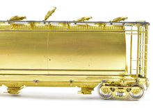 Load image into Gallery viewer, HO Brass OMI - Overland Models, Inc. CB&Q - Burlington Route ACF Cylindrical Covered Hopper
