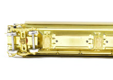 Load image into Gallery viewer, HO Brass OMI - Overland Models, Inc. CB&Q - Burlington Route ACF Cylindrical Covered Hopper