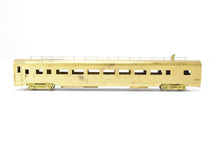 Load image into Gallery viewer, HO Brass S. Soho & Co. GN - Great Northern Empire Builder #1209 Coach