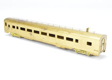 Load image into Gallery viewer, HO Brass S. Soho & Co. GN - Great Northern Empire Builder #1209 Coach