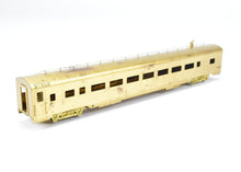 Load image into Gallery viewer, HO Brass S. Soho & Co. GN - Great Northern Empire Builder #1209 Coach