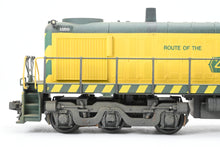 Load image into Gallery viewer, O Scale Weaver Ultra Line C&NW - Chicago & North Western Alco RSD4/5 Factory Painted No. 1689 w/Moderate Weathering