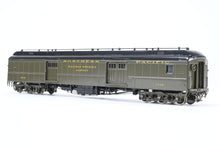 Load image into Gallery viewer, HO Brass W&R Enterprises NP - Northern Pacific Baggage Car Nos. 1500 - 1515 Custom Painted Pullman Green No. 1519