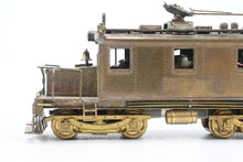 Load image into Gallery viewer, HO Brass E. Suydam & Co PE - Pacific Electric 1624 Steeple Cab Freight Motor Early Run