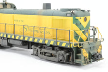 Load image into Gallery viewer, O Scale Weaver Ultra Line C&NW - Chicago & North Western Alco RS3 Factory Painted No. 1613 w/Moderate Weathering