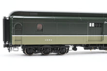 Load image into Gallery viewer, HO Brass W&R Enterprises NP - Northern Pacific Truss Rod Baggage Car Factory Painted "Loewy" No. 1594
