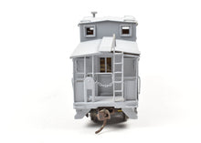 Load image into Gallery viewer, HO Brass Hallmark Models GM&O - Gulf Mobile & Ohio Wood Sheathed Caboose PARTIAL PAINT