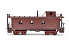 Load image into Gallery viewer, HO Brass CON Oriental Limited CB&Q - Burlington Route NE-9 Wood Caboose C/P No Lettering