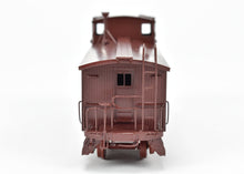 Load image into Gallery viewer, HO Brass CON Oriental Limited CB&Q - Burlington Route NE-9 Wood Caboose C/P No Lettering