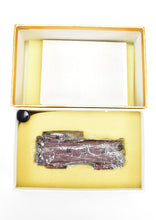 Load image into Gallery viewer, HO Brass CON Oriental Limited CB&Q - Burlington Route NE-9 Wood Caboose C/P No Lettering