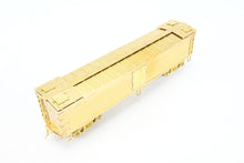 Load image into Gallery viewer, HO Brass Oriental Limited GN - Great Northern Wood Express Reefer No. 2090